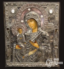 Икона "Богородица Троеручница"